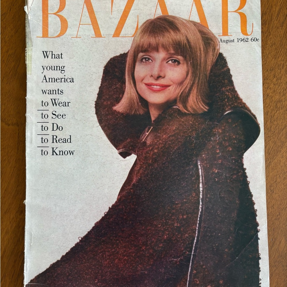 Harper's BAZAAR Vintage August 1962 Magazine - Brown Cover